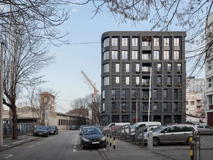 News Mia Dorcol