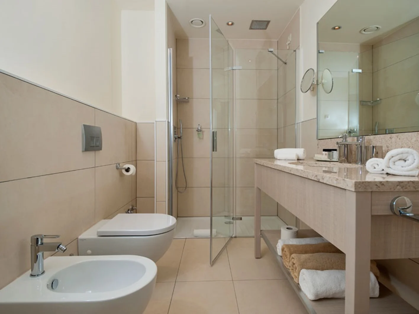 04-Hotel Crvena Luka, Biograd na moru