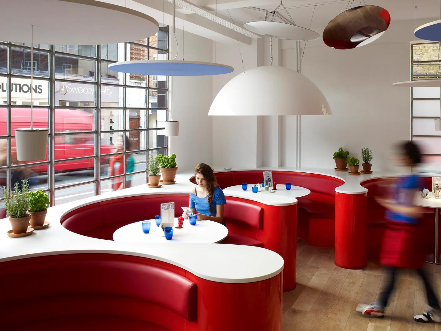 UK-PizzaExpress-Richmond-06