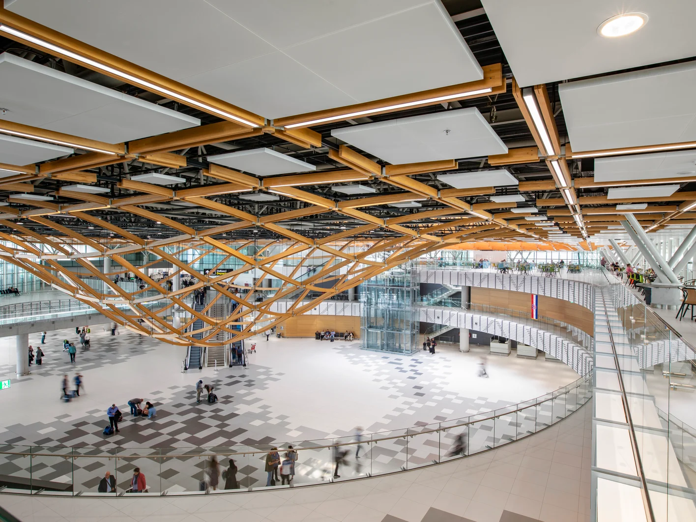 HR Split Airport