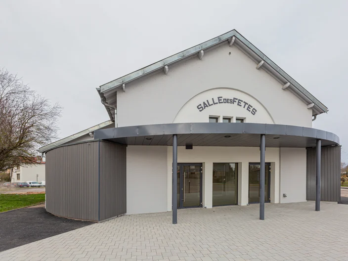 SALLE SOCIOCULTURELLE - DAMELEVIÈRES