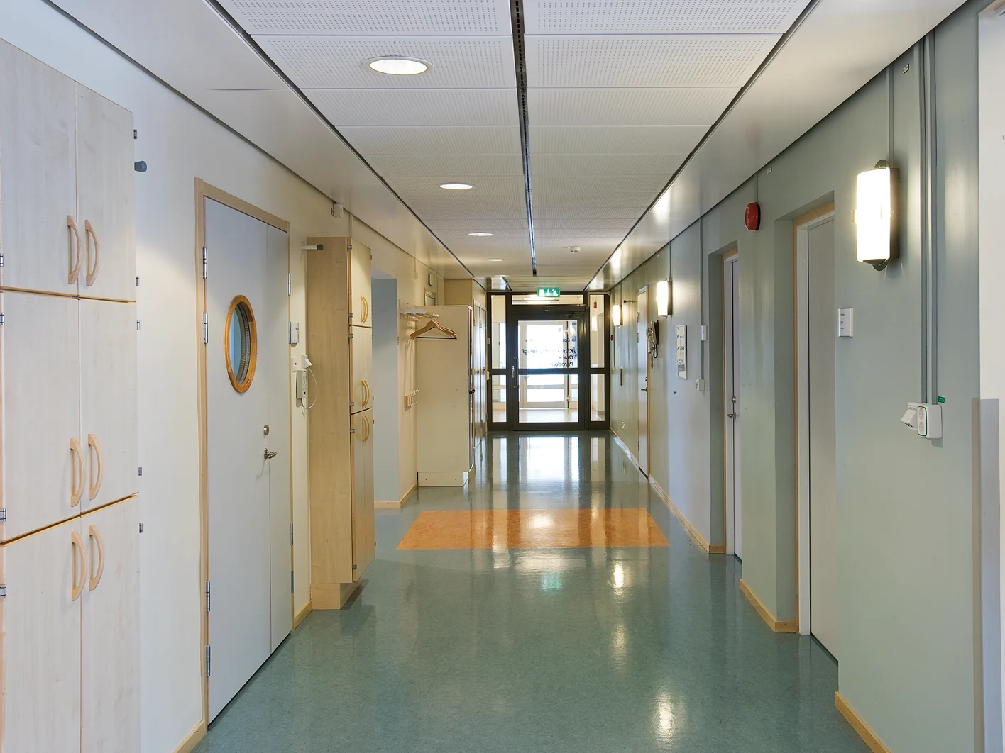 Corridor Swing