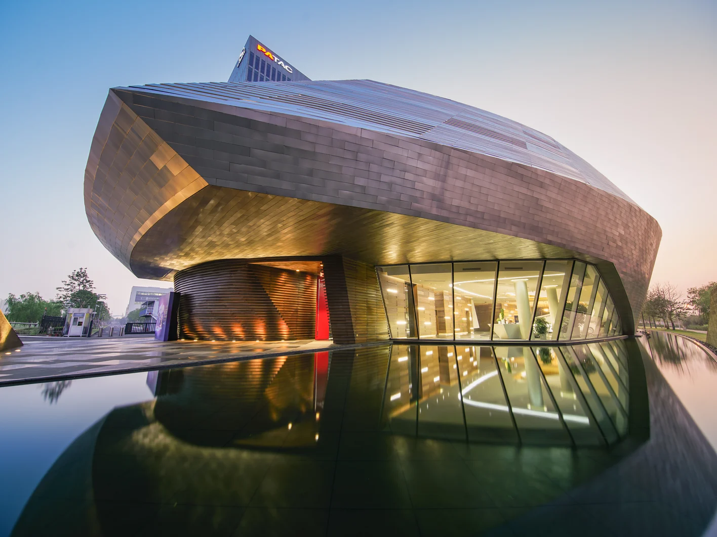 AQUAPANEL - Outdoor_Commercial Building_China_Cadillac Center