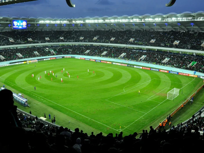 Bunyodkor-stadioni-1