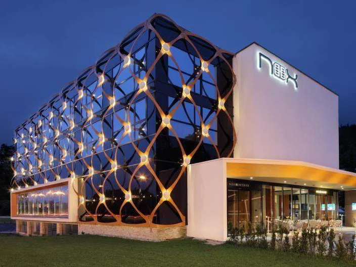 Nox Building