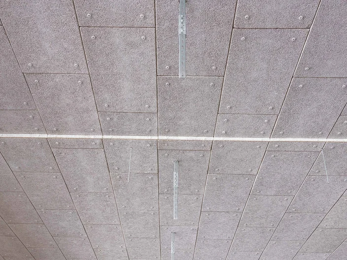 Referenz Globus Eschborn Garage Ansicht Decke gedämmt