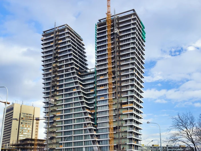 V-Tower-5