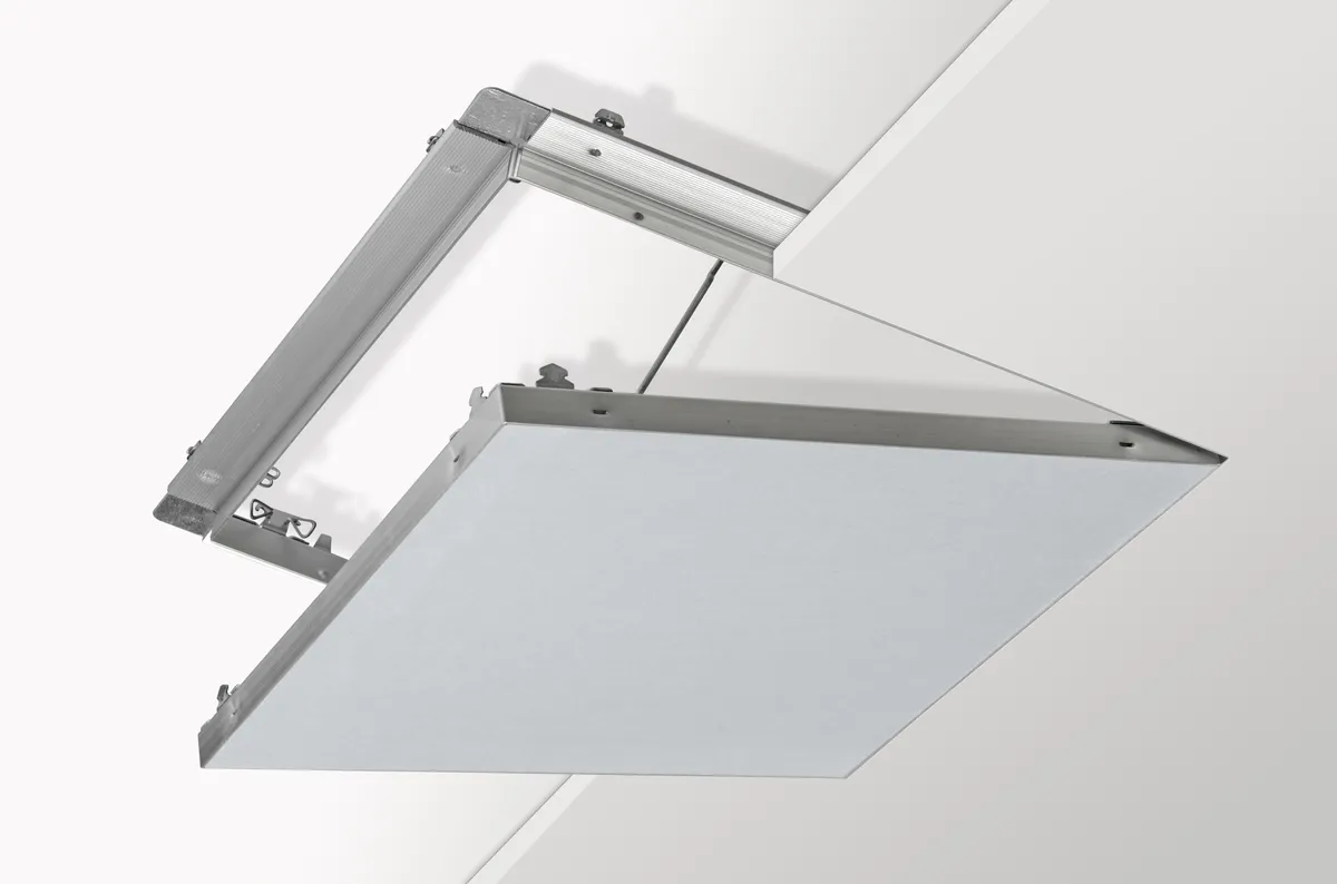 Knauf - REVO luft-/staubdicht 12,5 - Revo luft-/staubdicht 12,5 - Didesnio sandarumo revizinis liukas, skirtas visoms sienų ir lubų sistemoms - 1