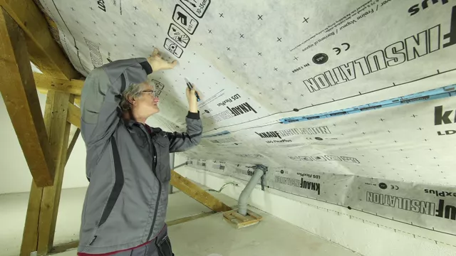Knauf - LDS Solitwin - Schraegdach Innenausbau Verklebung Fensteranschluss