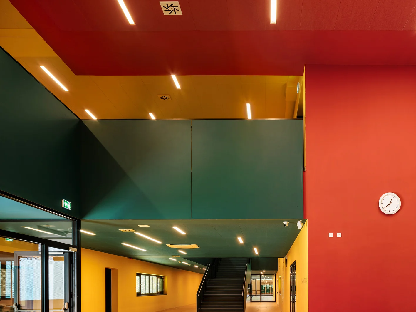 Mat-Ceiling-Wood-Wool_HR-Bukovac-Elementary-School.jpg