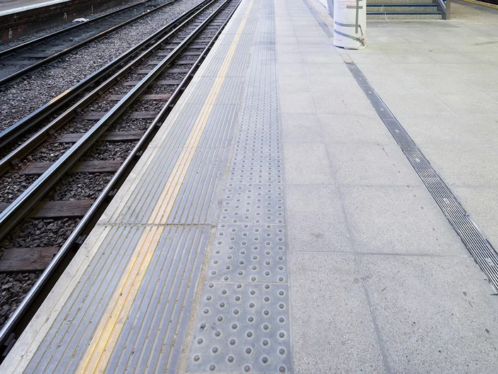 UK-Paddington-Train-Station-12