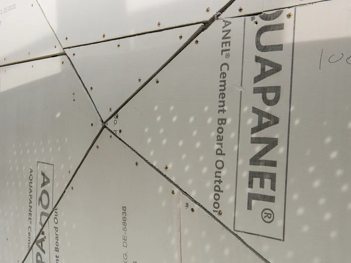 plaque ciment Centre aquatique Sallanches aquapanel outdoor