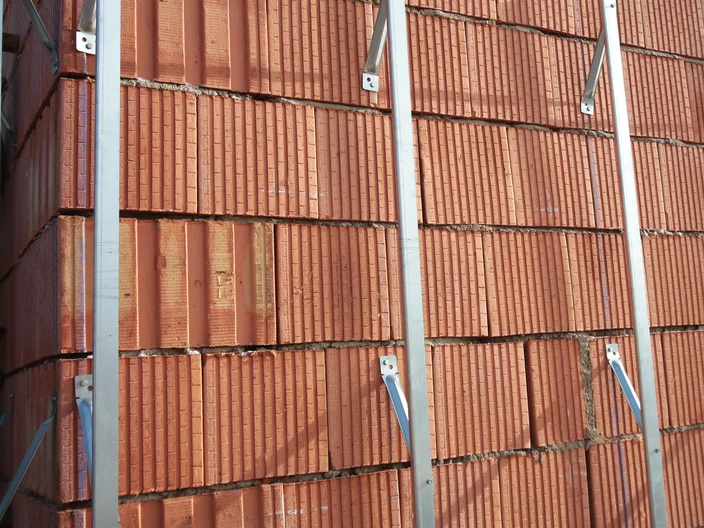 MINERAL PLUS - Ventilated facade - Photoshooting jobsite CZ - HD