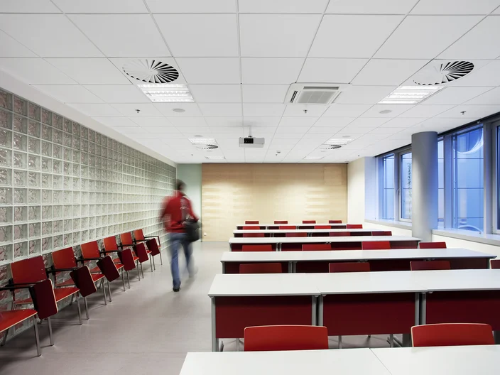 Mat-Ceiling-Mineral_CZ-Masaryk-University-Campus.jpg