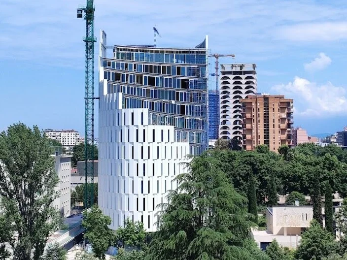 MET Building