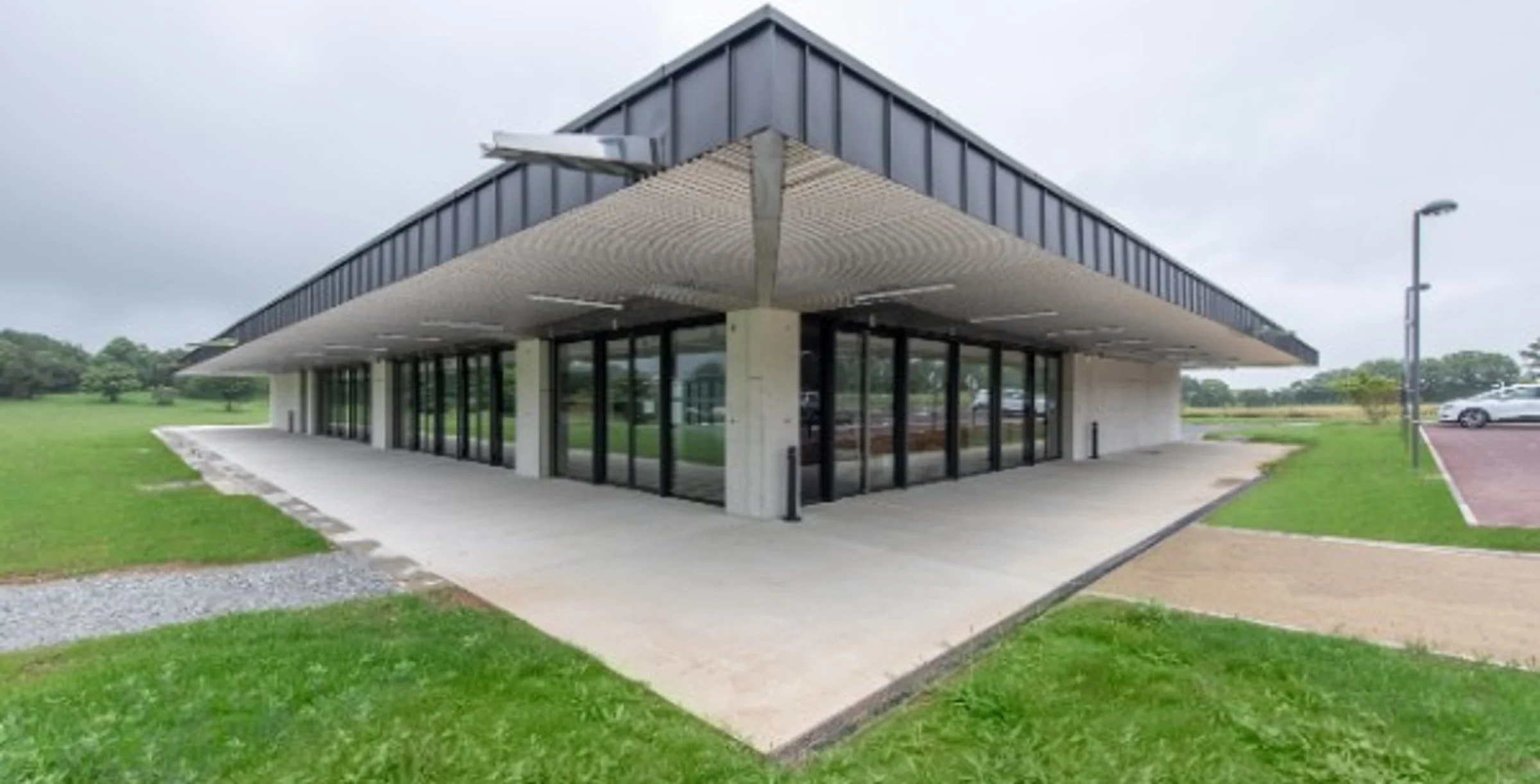 salle polyvalente site de l'étang Nozay