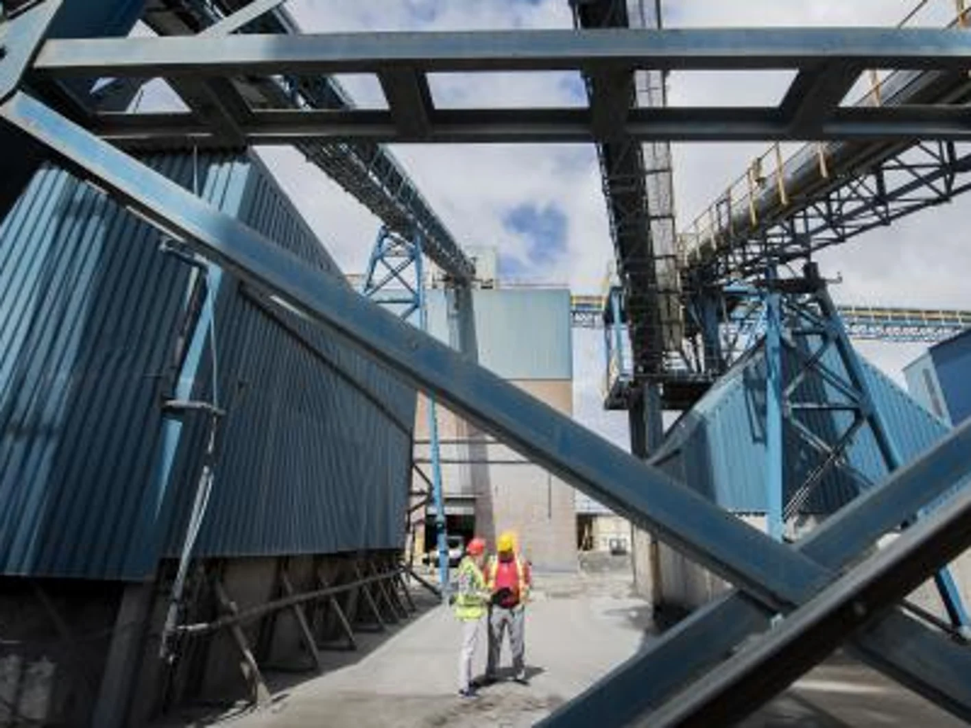 Anspruch Produktion Mitarbeiter Stahl Gerüst  Queensferry
