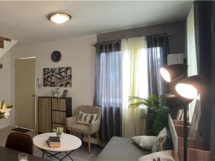 PH GY Lynville Living Room - Project Reference