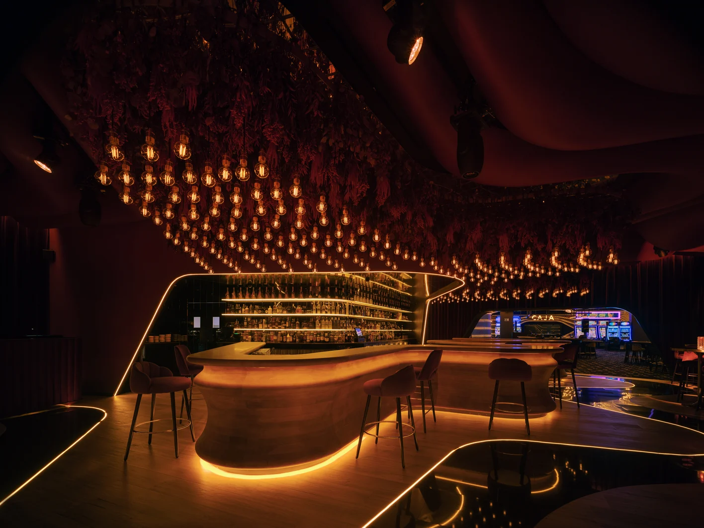 BAR ROJO