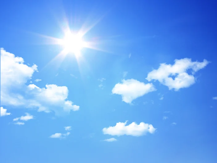 Sonne über den Wolken