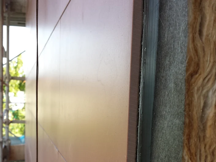 Referenza Isolamento facciata ventilata con lana di vetro