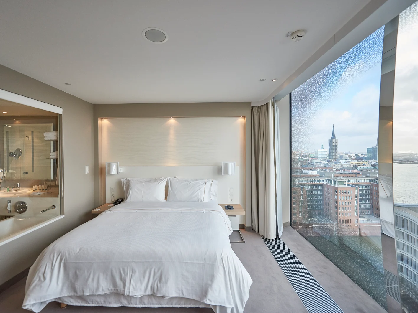 Knauf Elbphilharmonie Hamburg Hotelzimmer