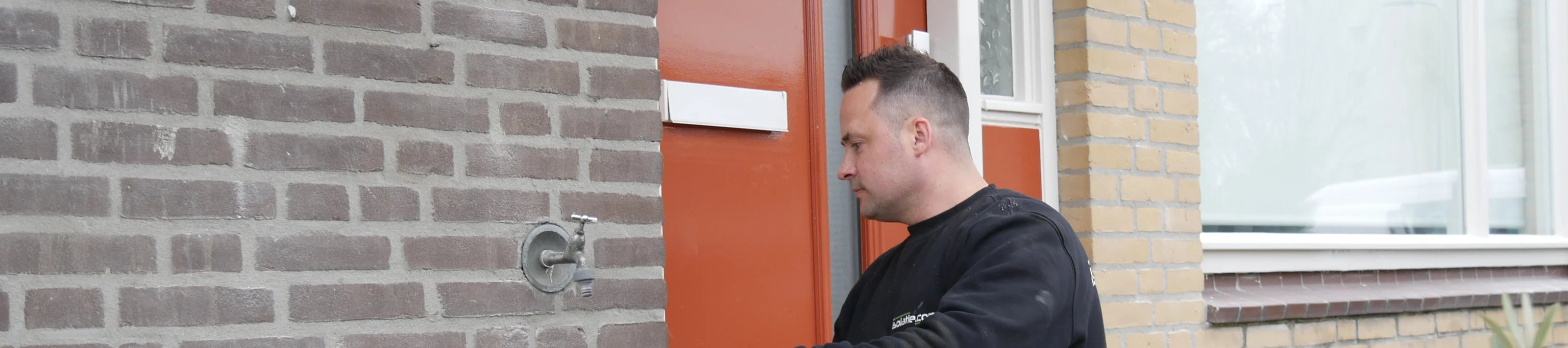 Spouwmuren isoleren met Supafil Cavity inblaaswol