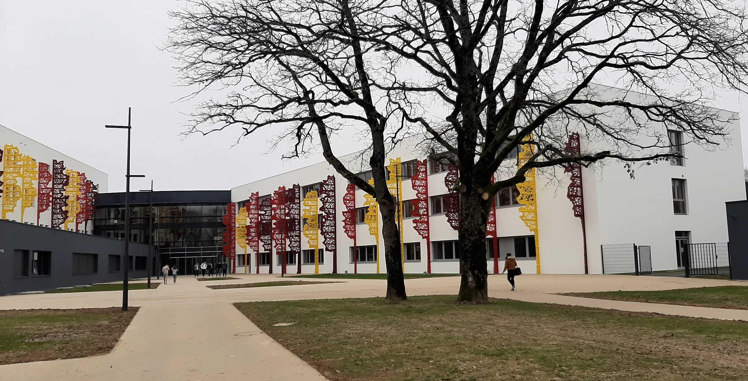  Lycée Saint François d’assise (85)