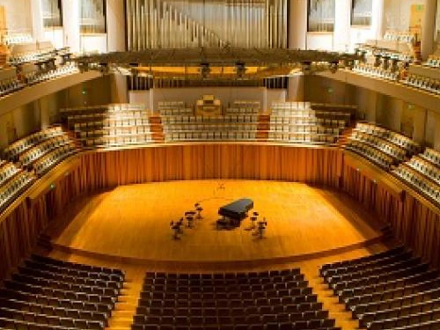 COPY_non-domestic-building-acoustics (1)