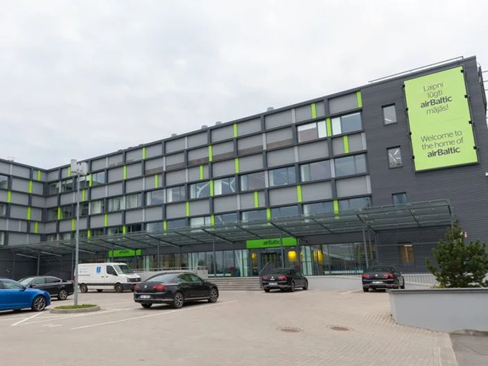 airBaltic_1_602567