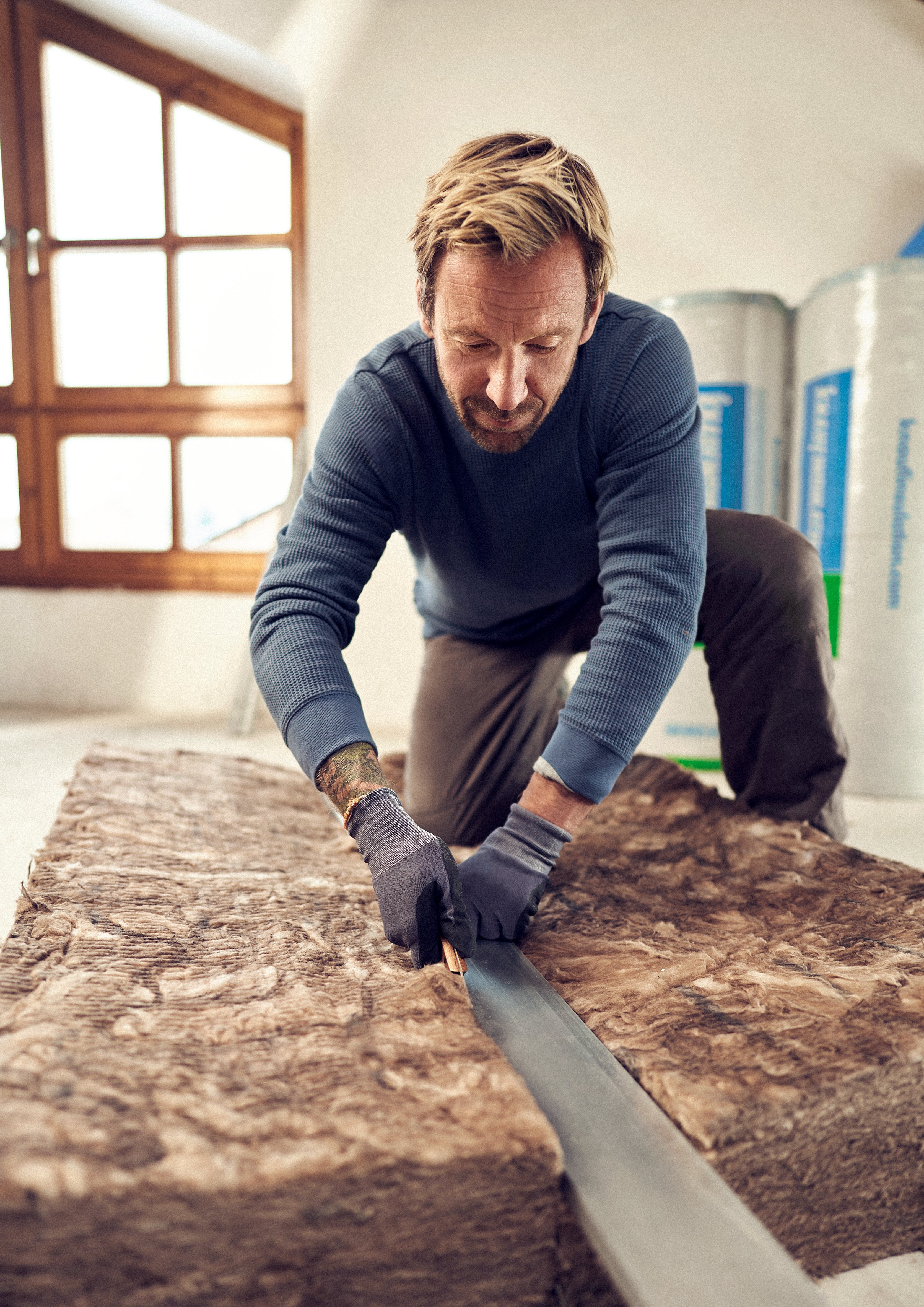 glass-mineral-wool-installer