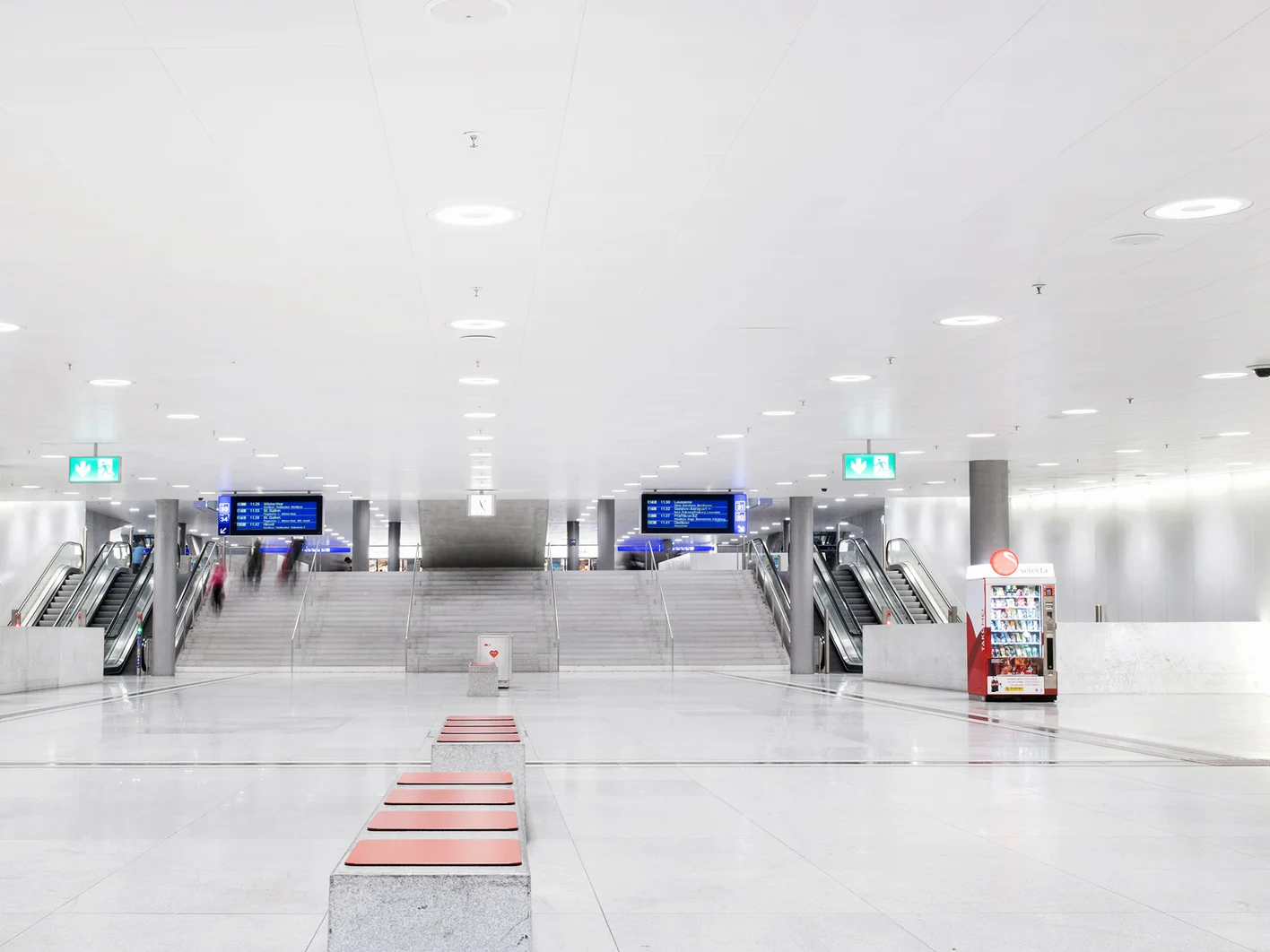 CH-Zurich-Train-Station-Passage-Sihlquai-Exit-Europaallee-01