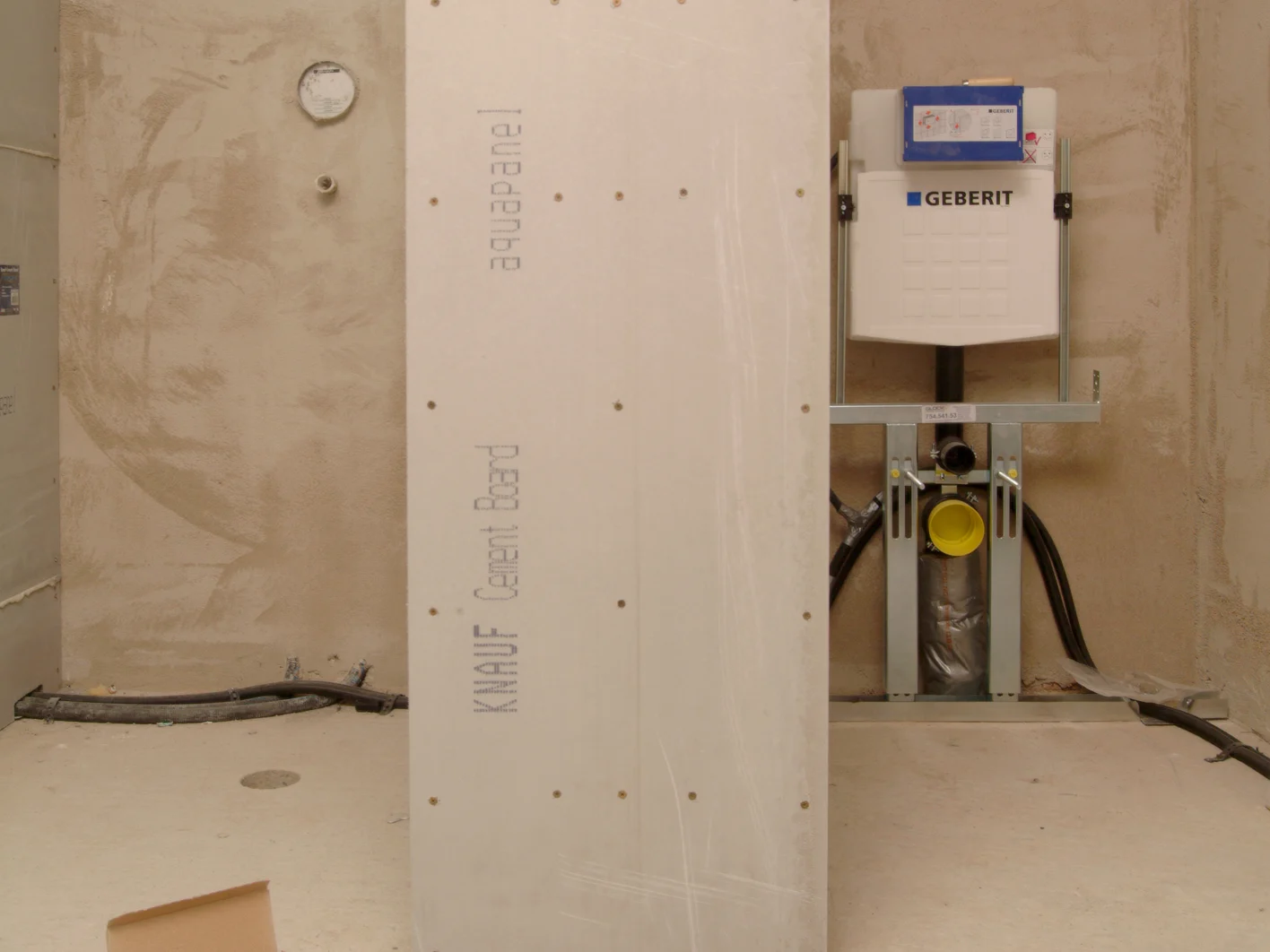 Innenausbau Bad - Installationswand