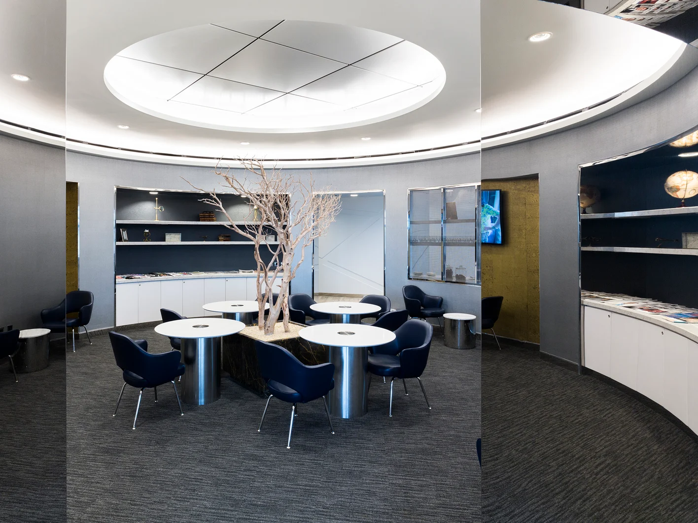 UK-United-Airlines-Global-First-Lounge-and-United-Club-07