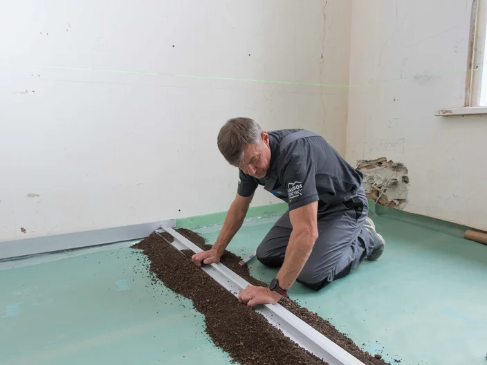Grindų klojimas su Brown plokštėmis - Biraus sluoksnio irengimas 5
