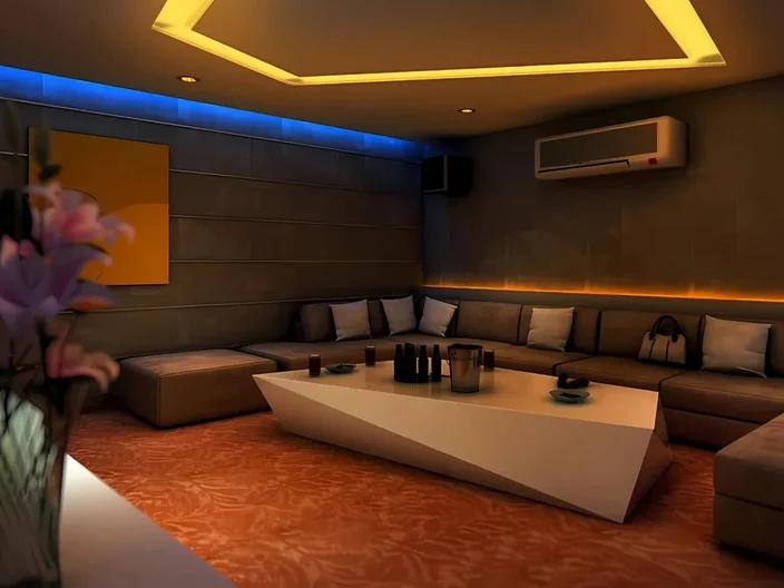Trần thạch cao với thiết kế hình X tạo điểm nhấn độc đáo, mới lạ cho phòng karaoke