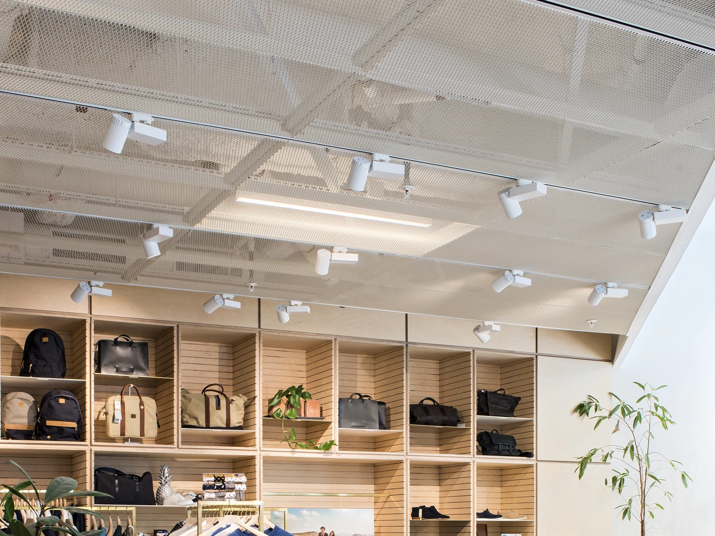 Retail Boutiques LException Paris