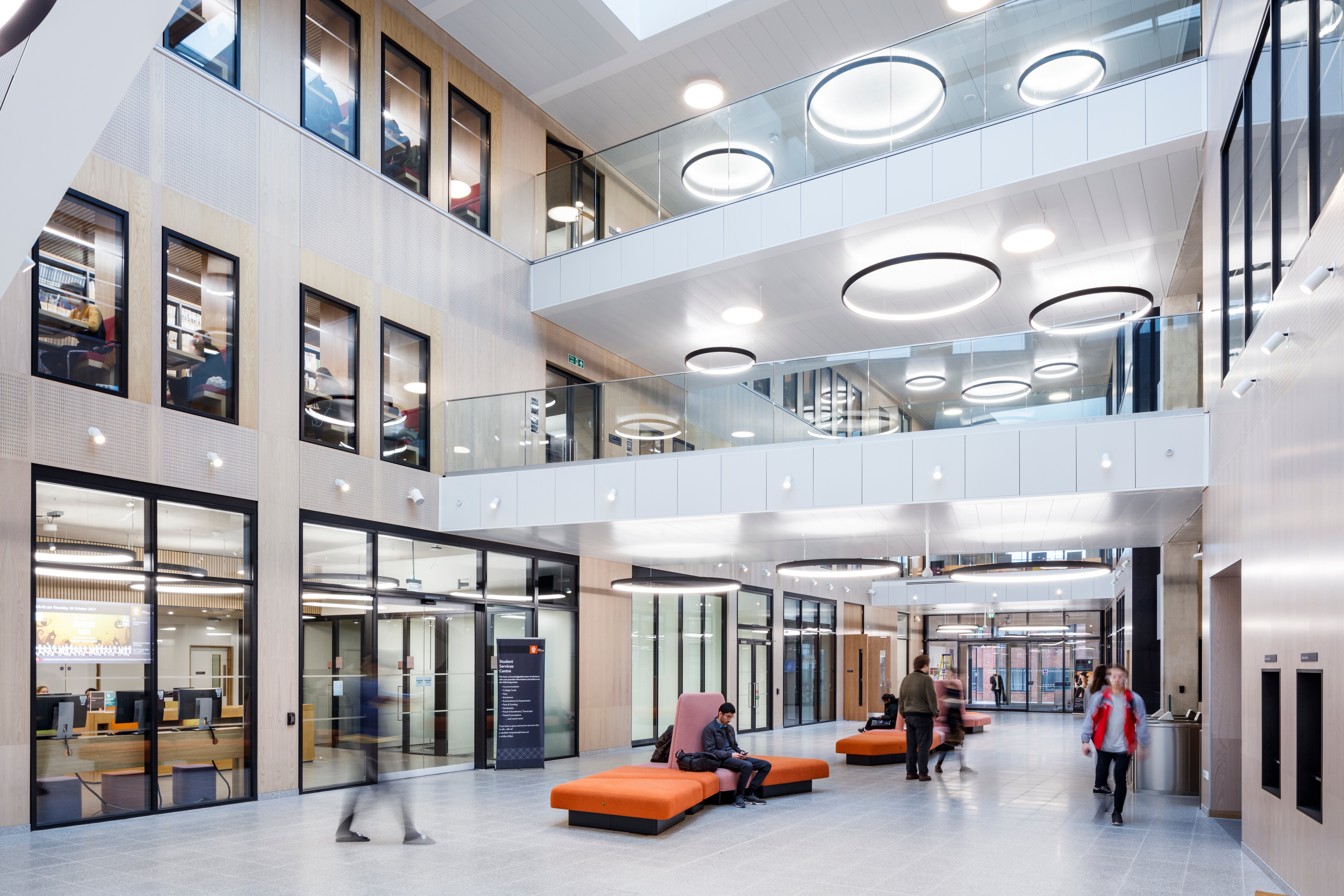 UK Royal Holloway  University of London (1) © Philipp Durrant