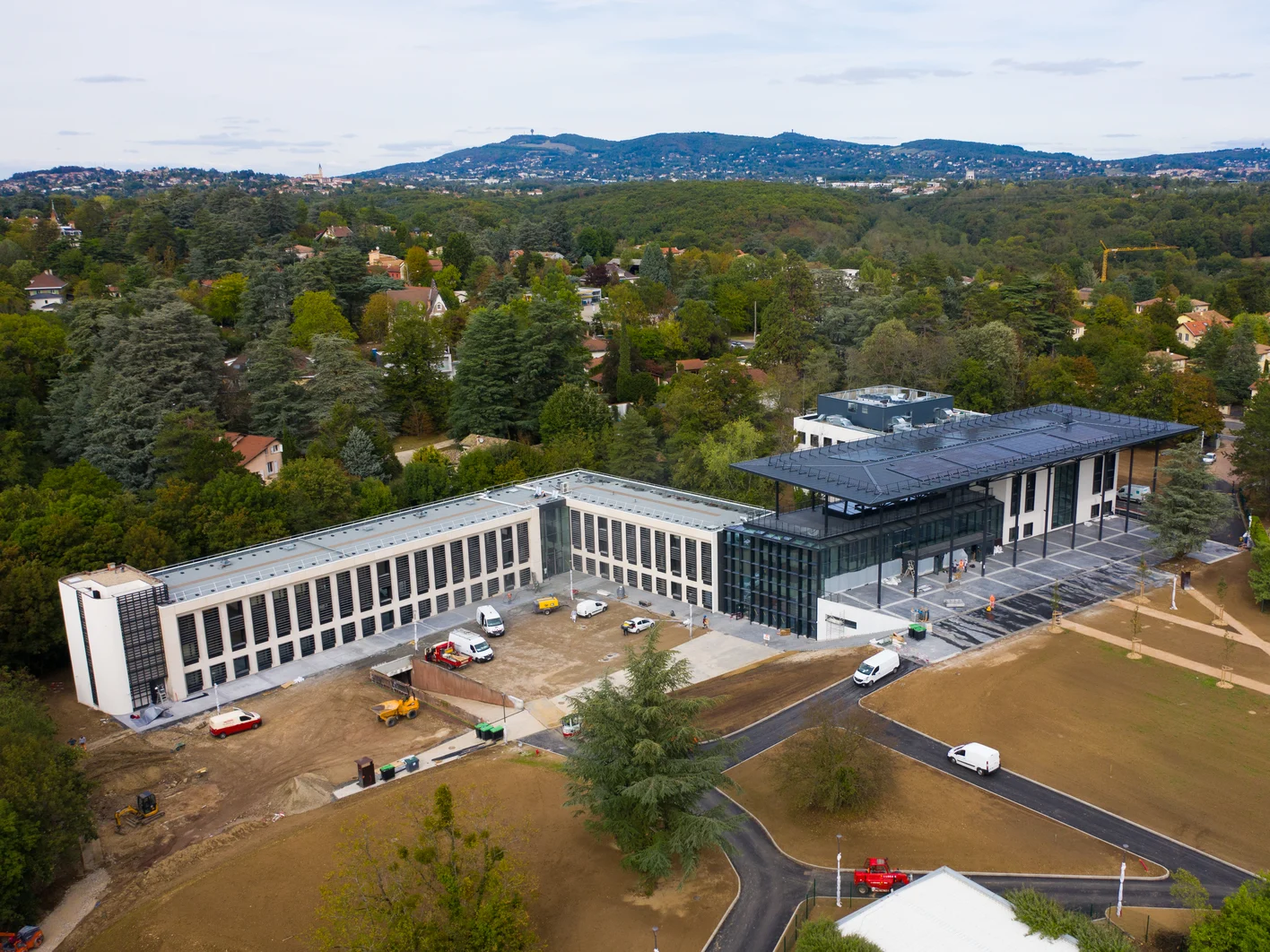CAMPUS RÉGION DU NUMÉRIQUE - CHARBONNIÈRES-LES-BAINS aquapanel outdoor