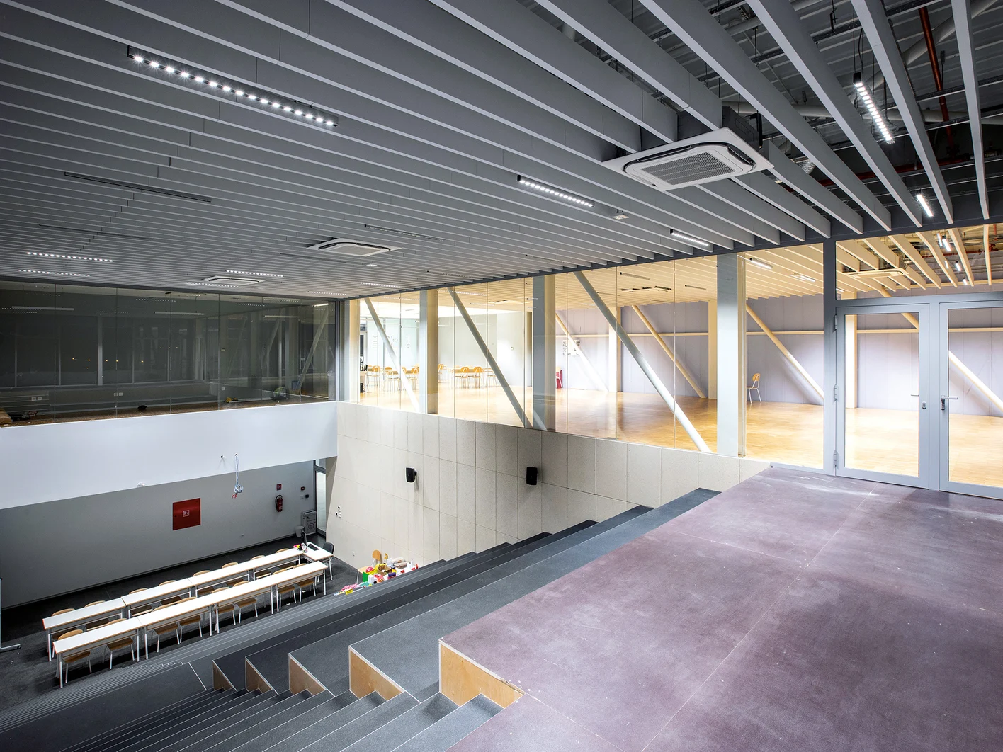 HR-Ivanja-Reka-Primary-School-Zagreb-03