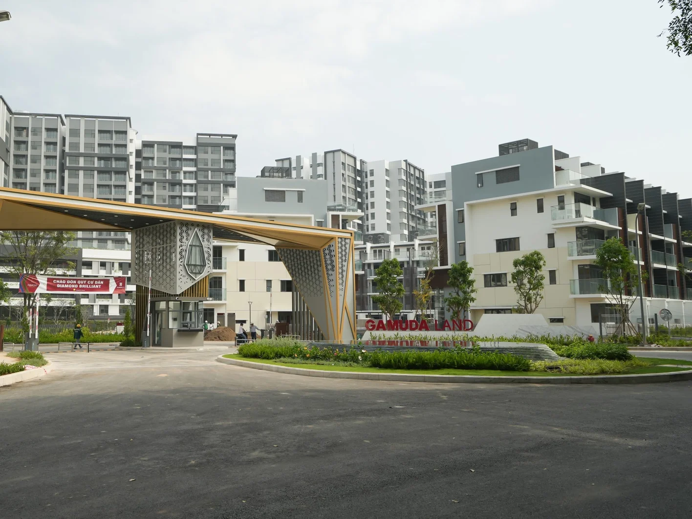 Residential - DIAMOND BRILLIANT 3