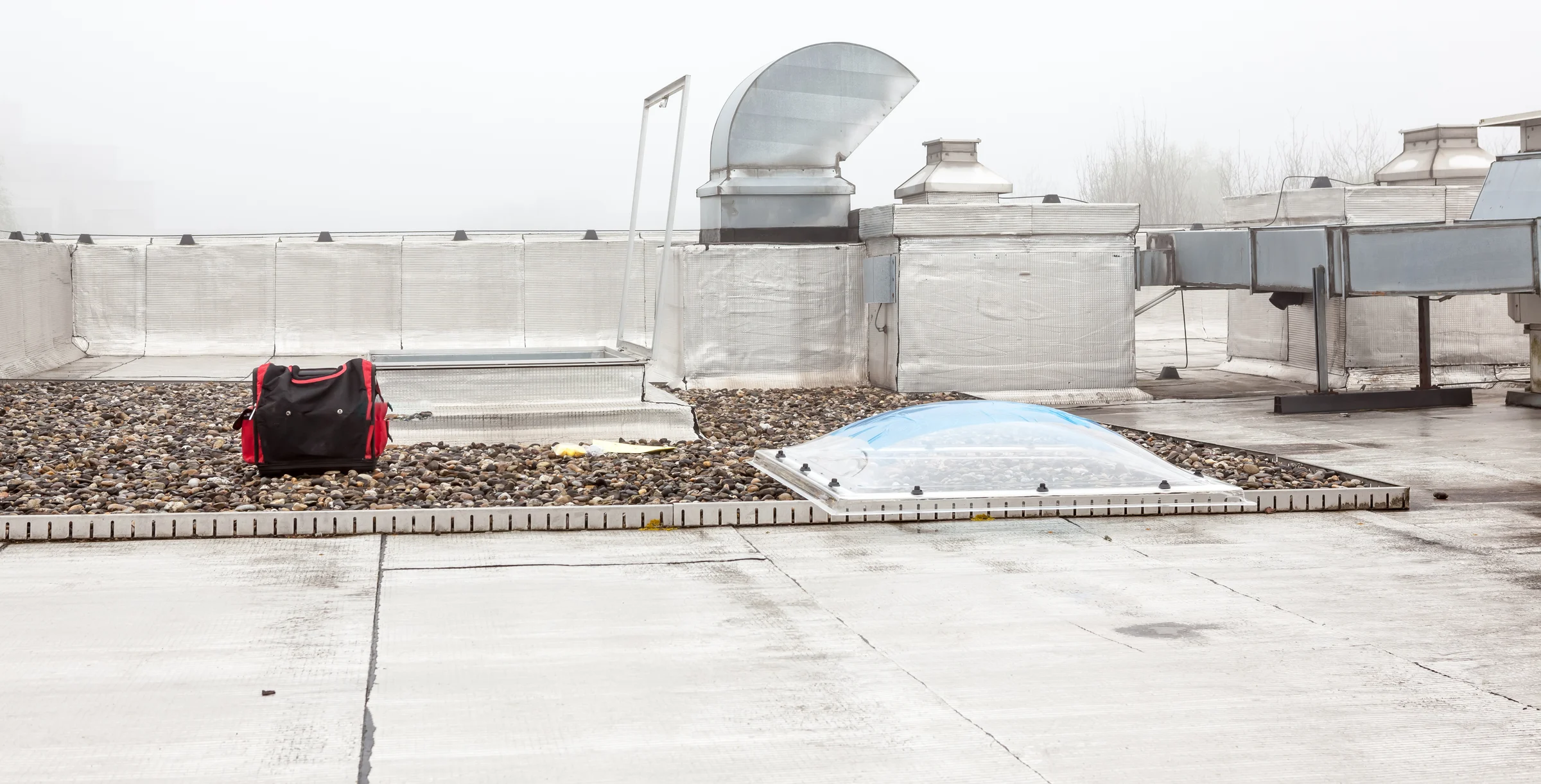 an Dome on the roof in the fog