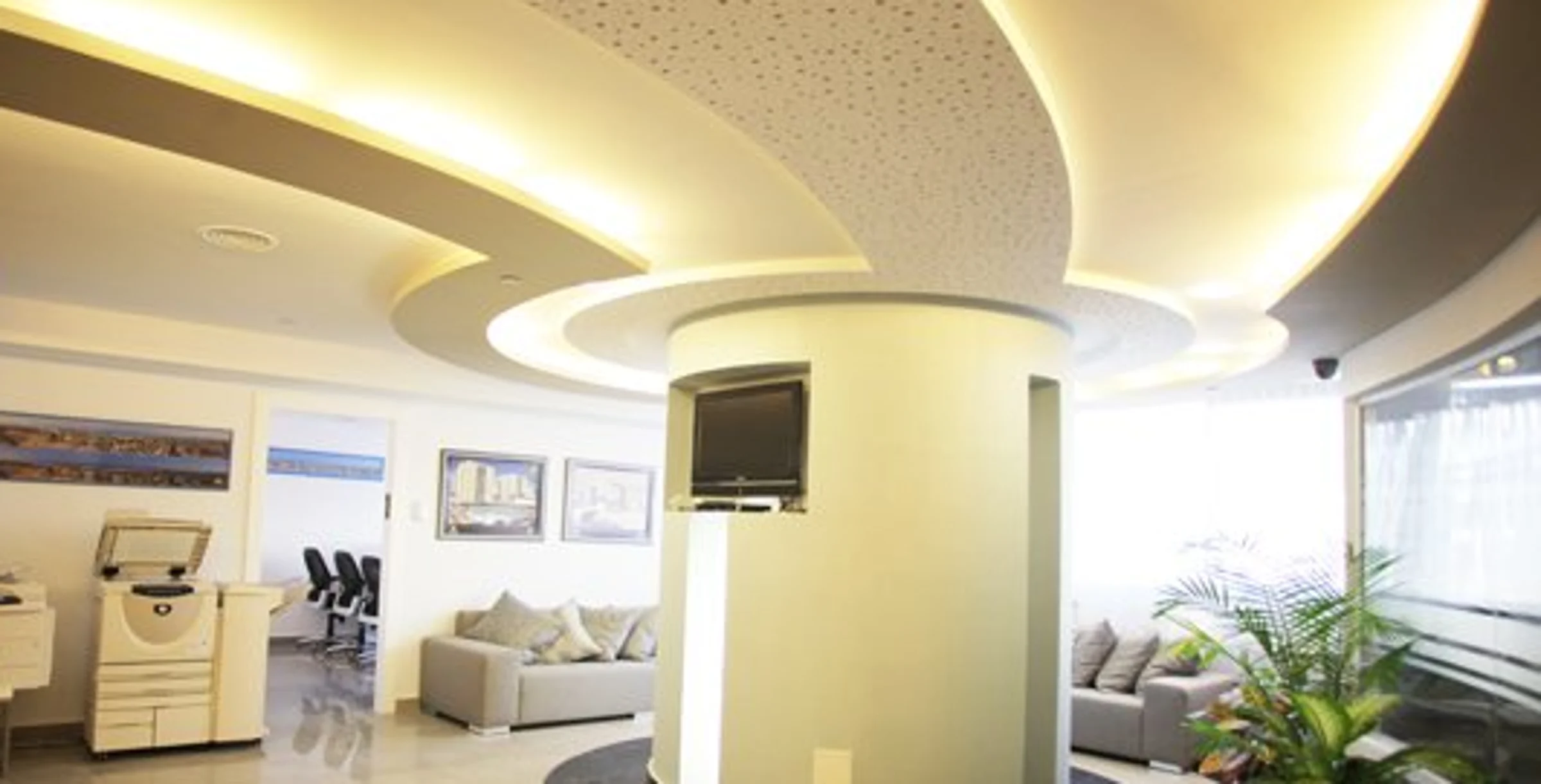 משרדים במגדלי KTOWERS