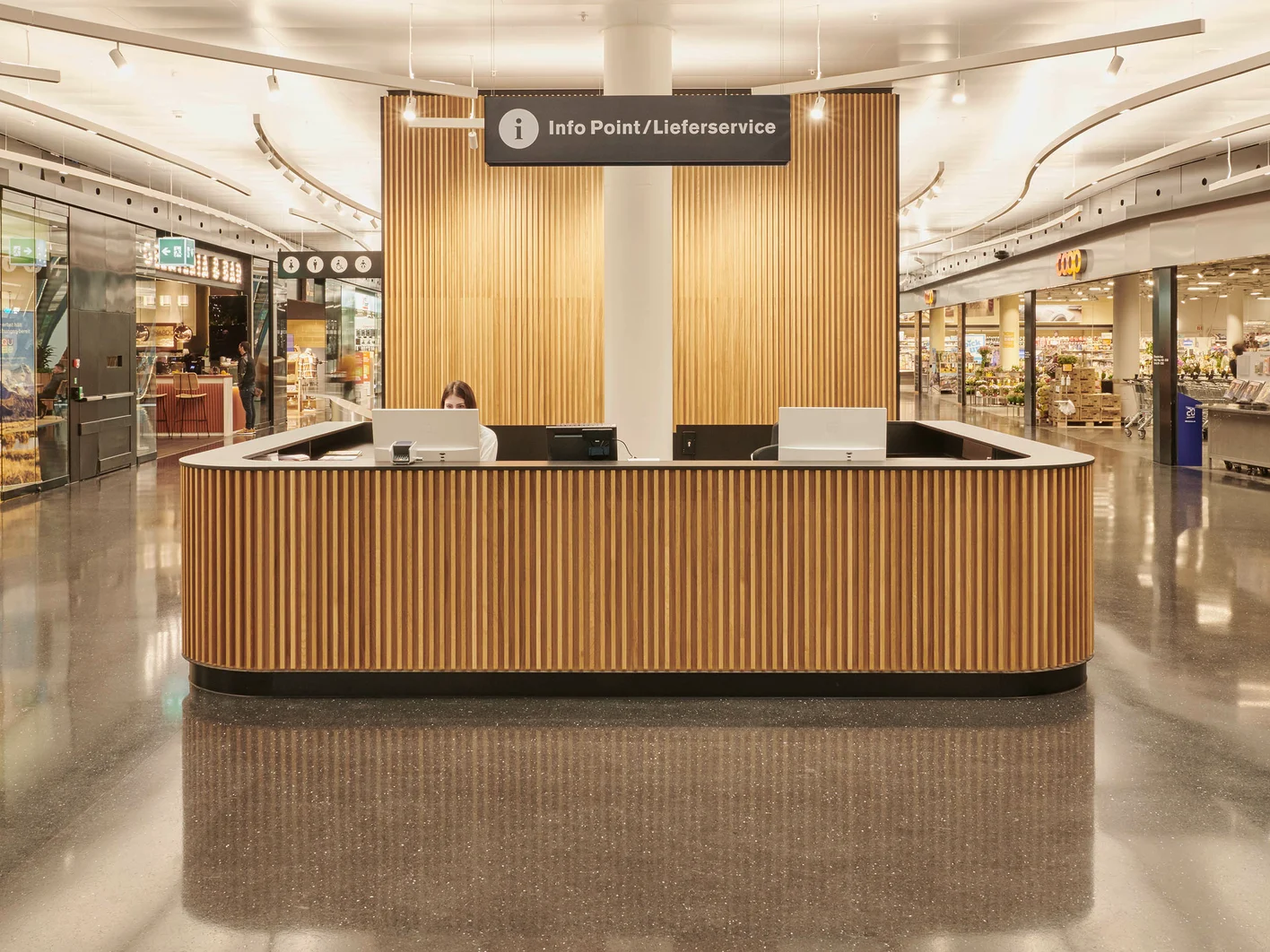 CH-Sihlcity-Mall-Zurich-05