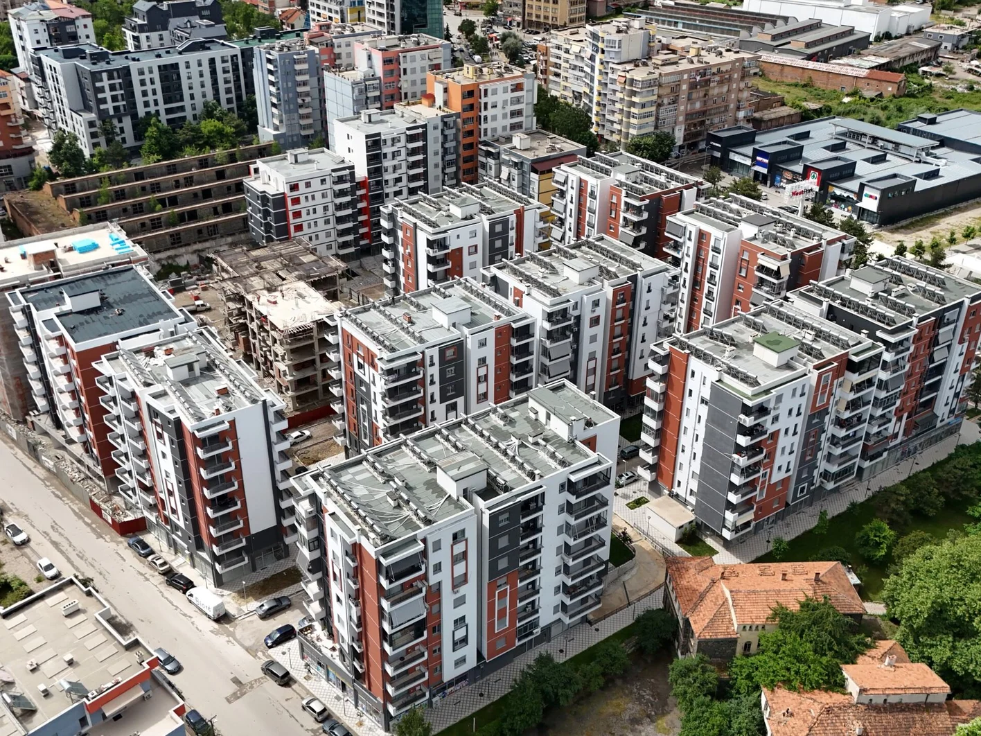 Larti Residence