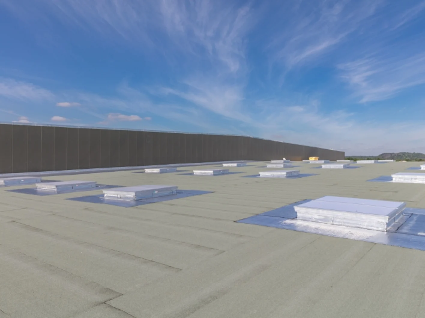 Hyperbase logistique Intermarché - avion
