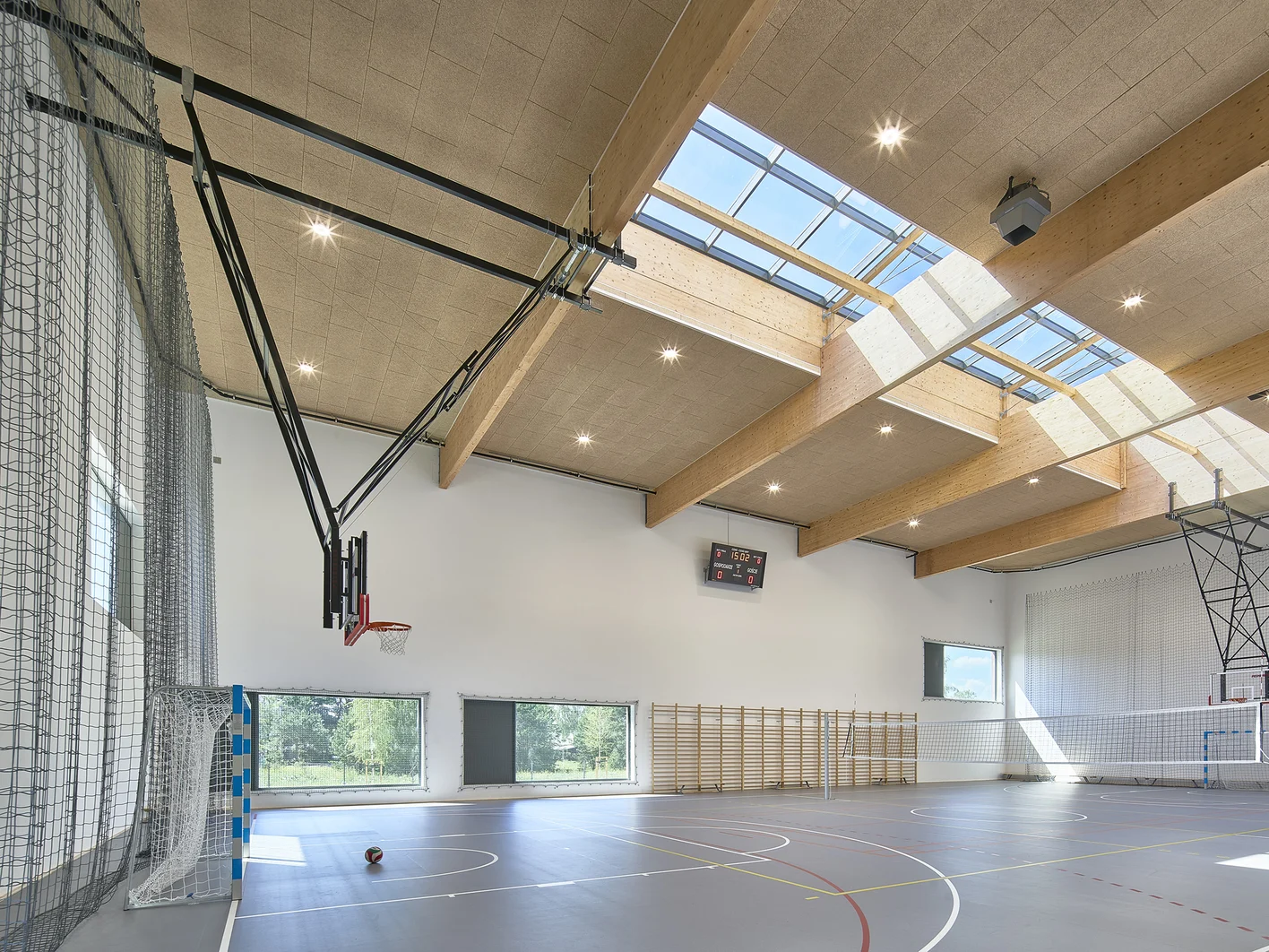 Sustainability_PL-High-School-No-163-Warsaw_Beauty-of-durability.jpg