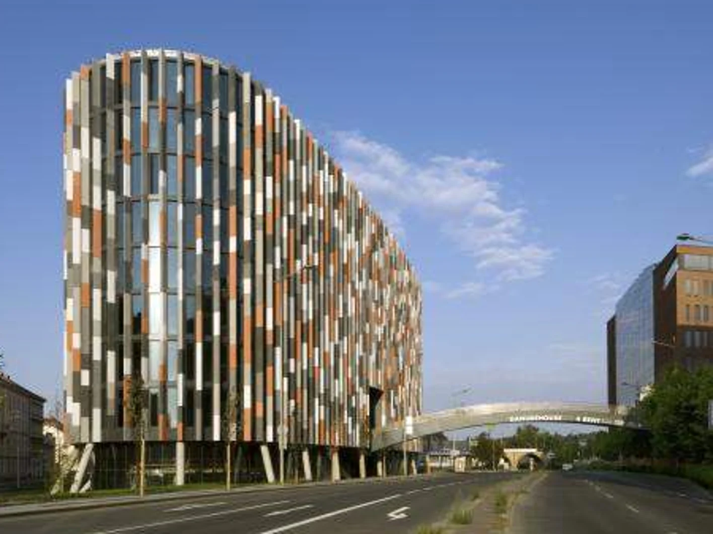 COPY_COPY_Building
