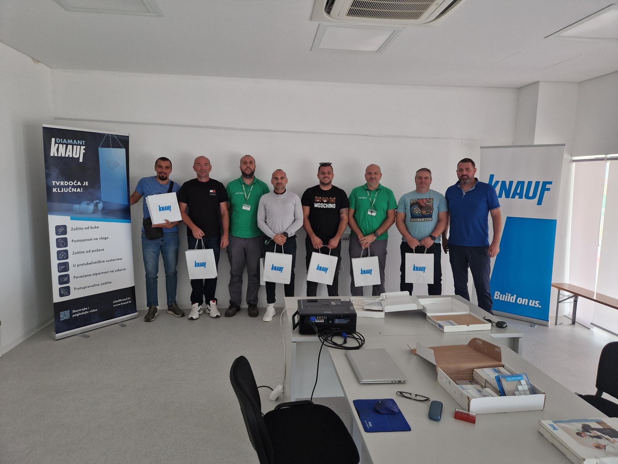 Knauf savjetuje Pevex d.d. PC Vinkovci_Faletar