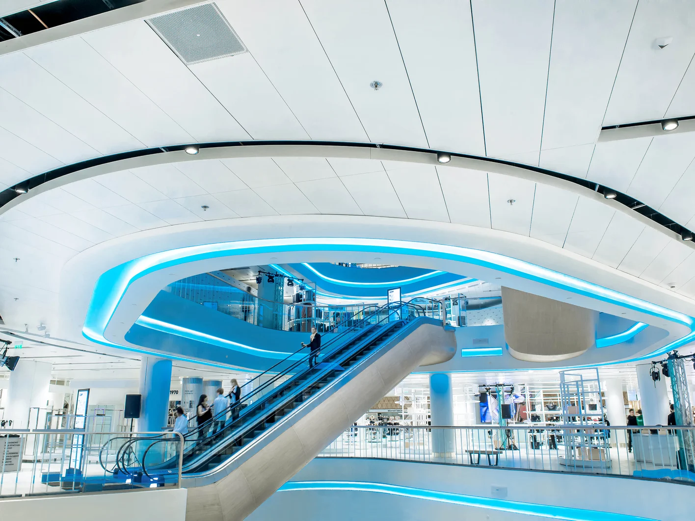 UA-TsUM-Shopping-Mall-Kyiv-17